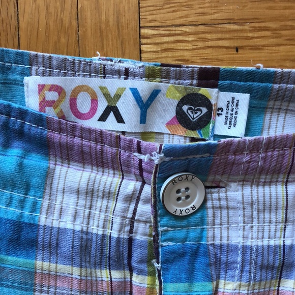 Roxy Shorts 🩳 Checkered Colorful Pattern - Picture 3 of 7